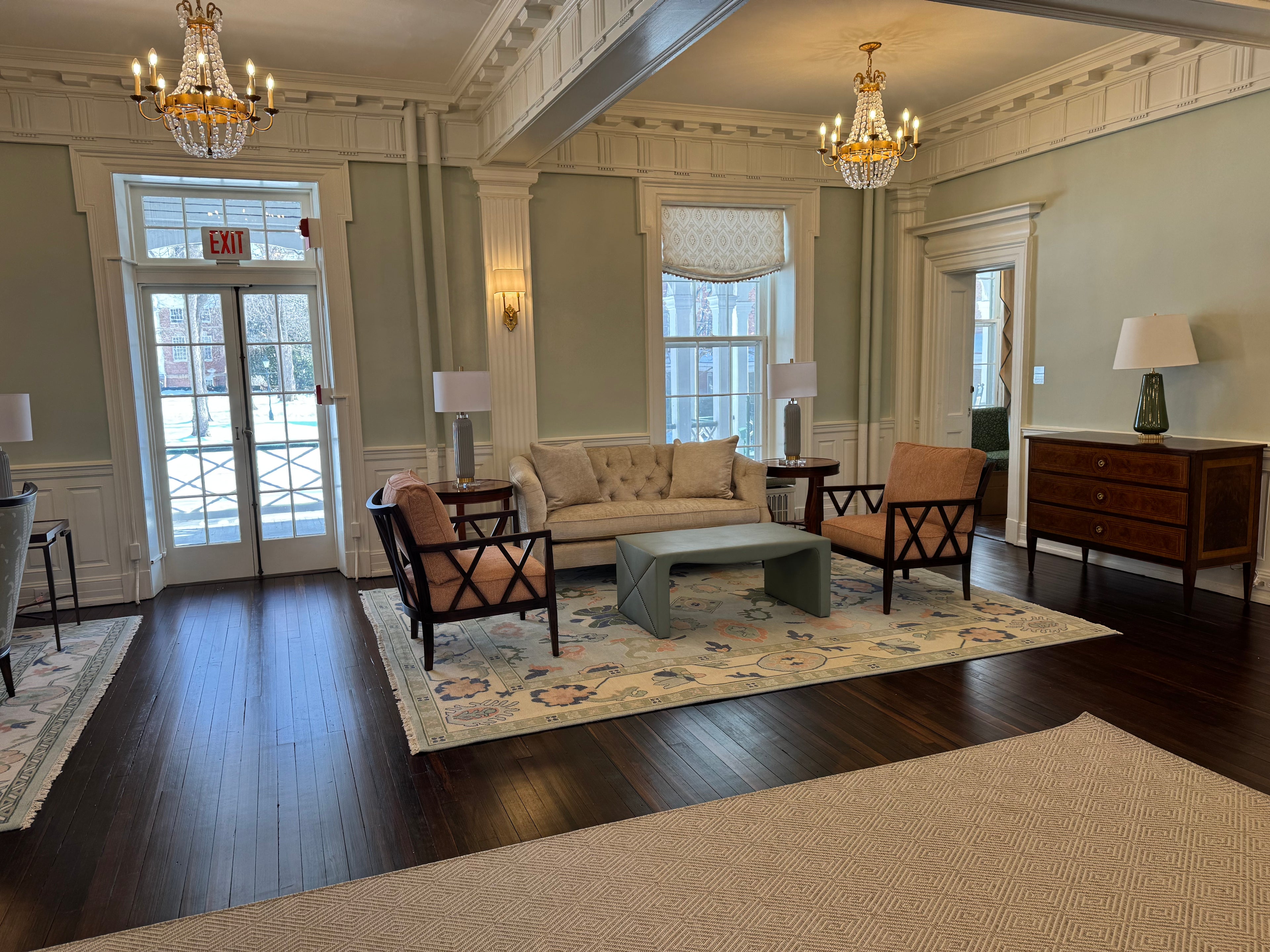 The Hollins Rug